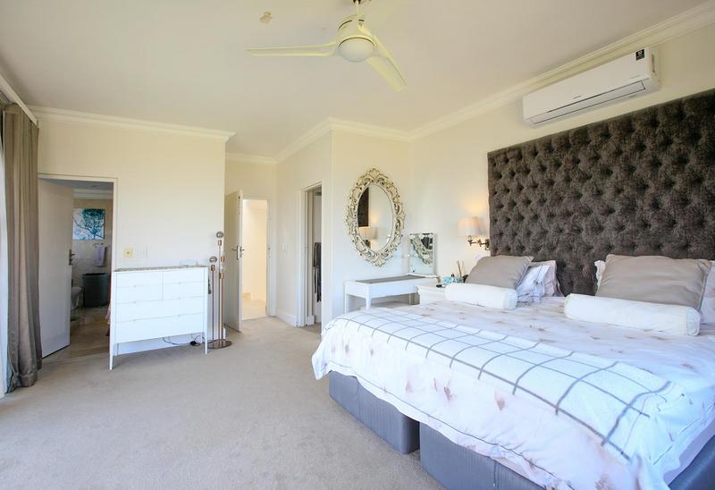 4 Bedroom Property for Sale in Bloubergstrand Western Cape